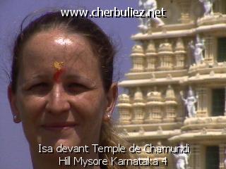 légende: Isa devant Temple de Chamundi Hill Mysore Karnataka 4
qualityCode=raw
sizeCode=half

Données de l'image originale:
Taille originale: 109313 bytes
Heure de prise de vue: 2002:02:19 10:30:10
Largeur: 640
Hauteur: 480
